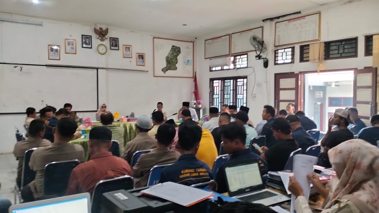 Musyawarah Nagari Khusus Bahas Kelanjutan Program PSR Koperasi Produsen Madani